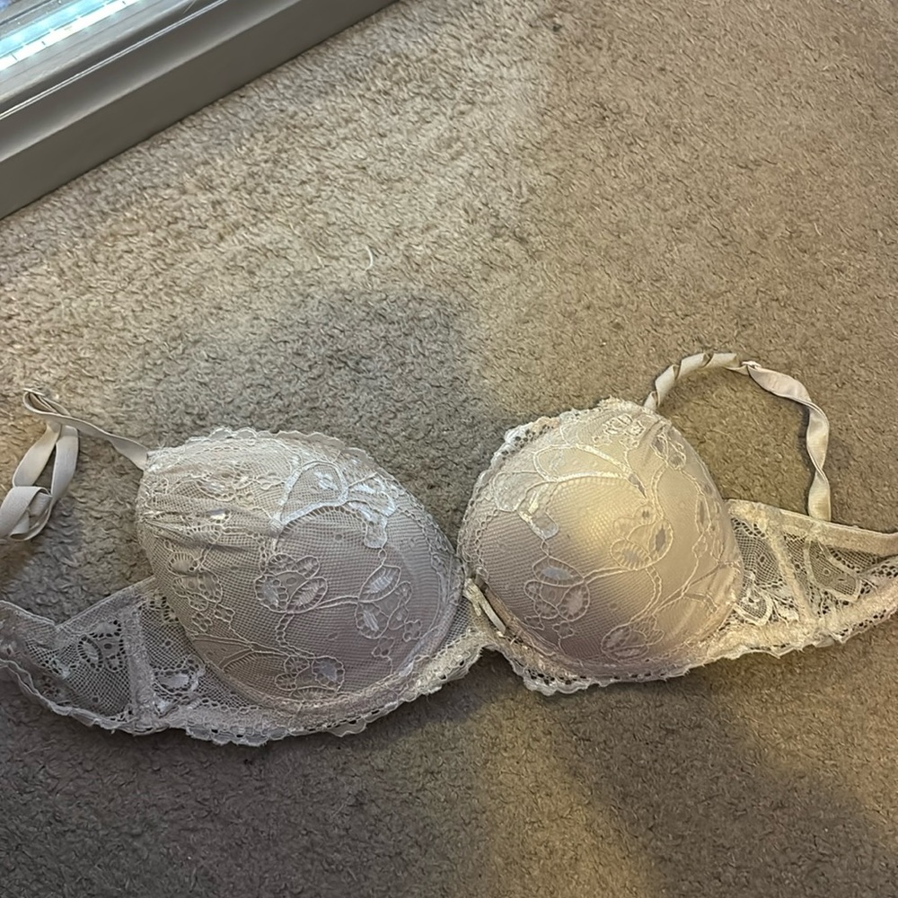 Lace push-up bra